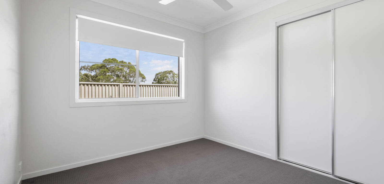 1/34 Carlin Street, GLENVALE, QLD 4350 AU