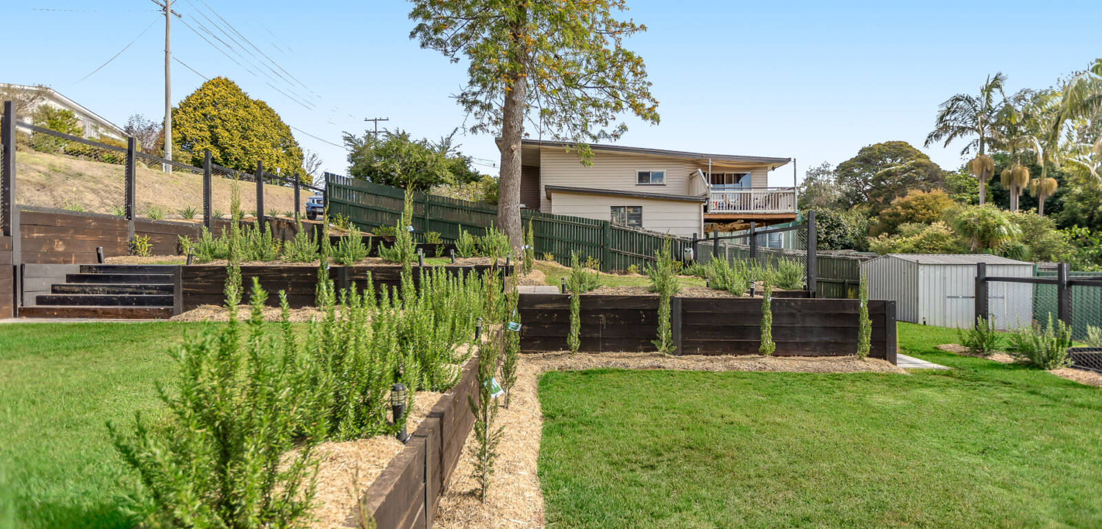 68 North St, MOUNT LOFTY, QLD 4350 AU