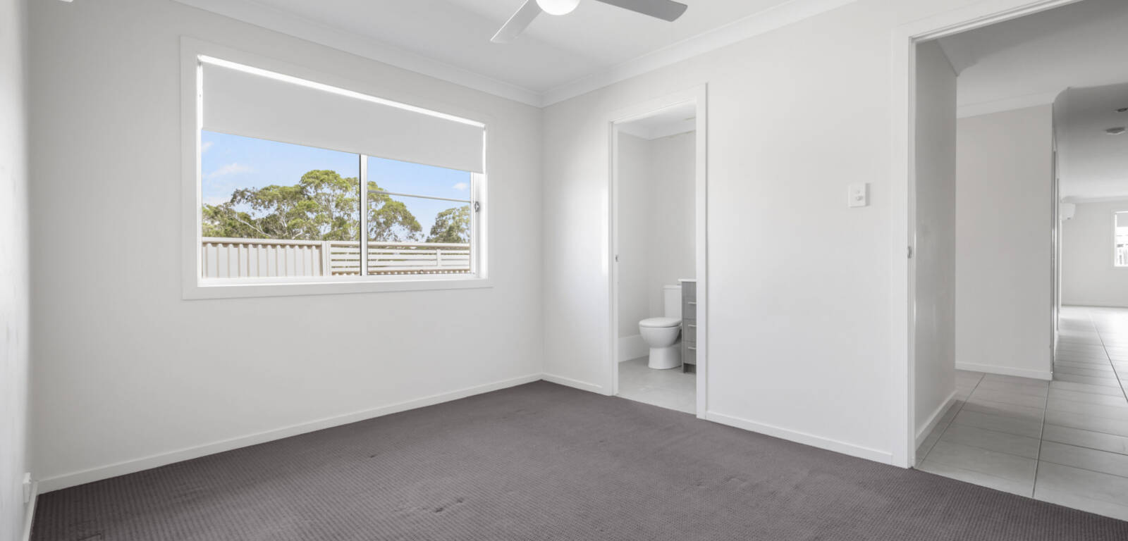 1/34 Carlin Street, GLENVALE, QLD 4350 AU