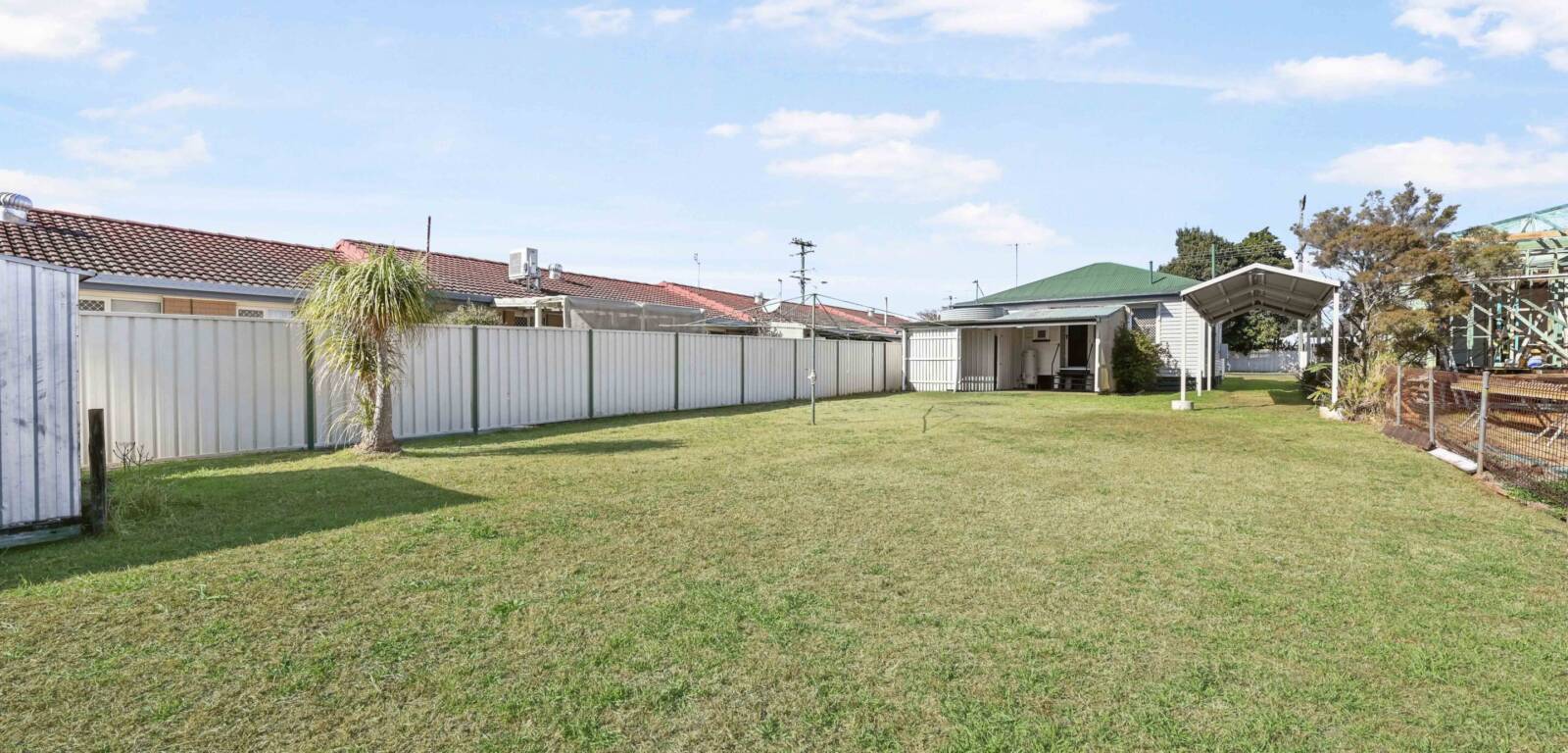 125 Taylor St, NEWTOWN, QLD 4350 AU