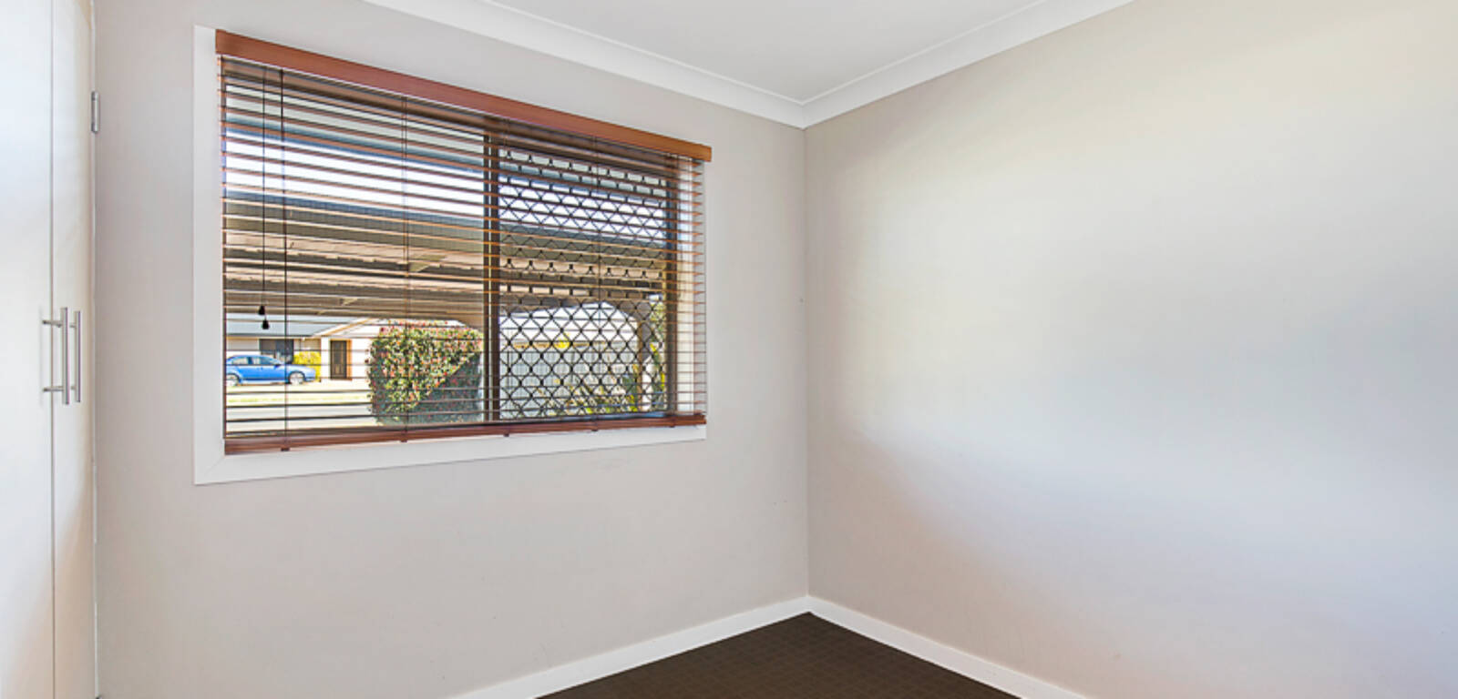 465 Stenner St, HARRISTOWN, QLD 4350 AU