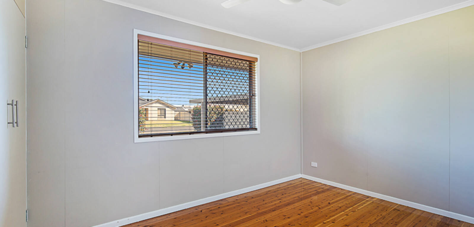 465 Stenner St, HARRISTOWN, QLD 4350 AU