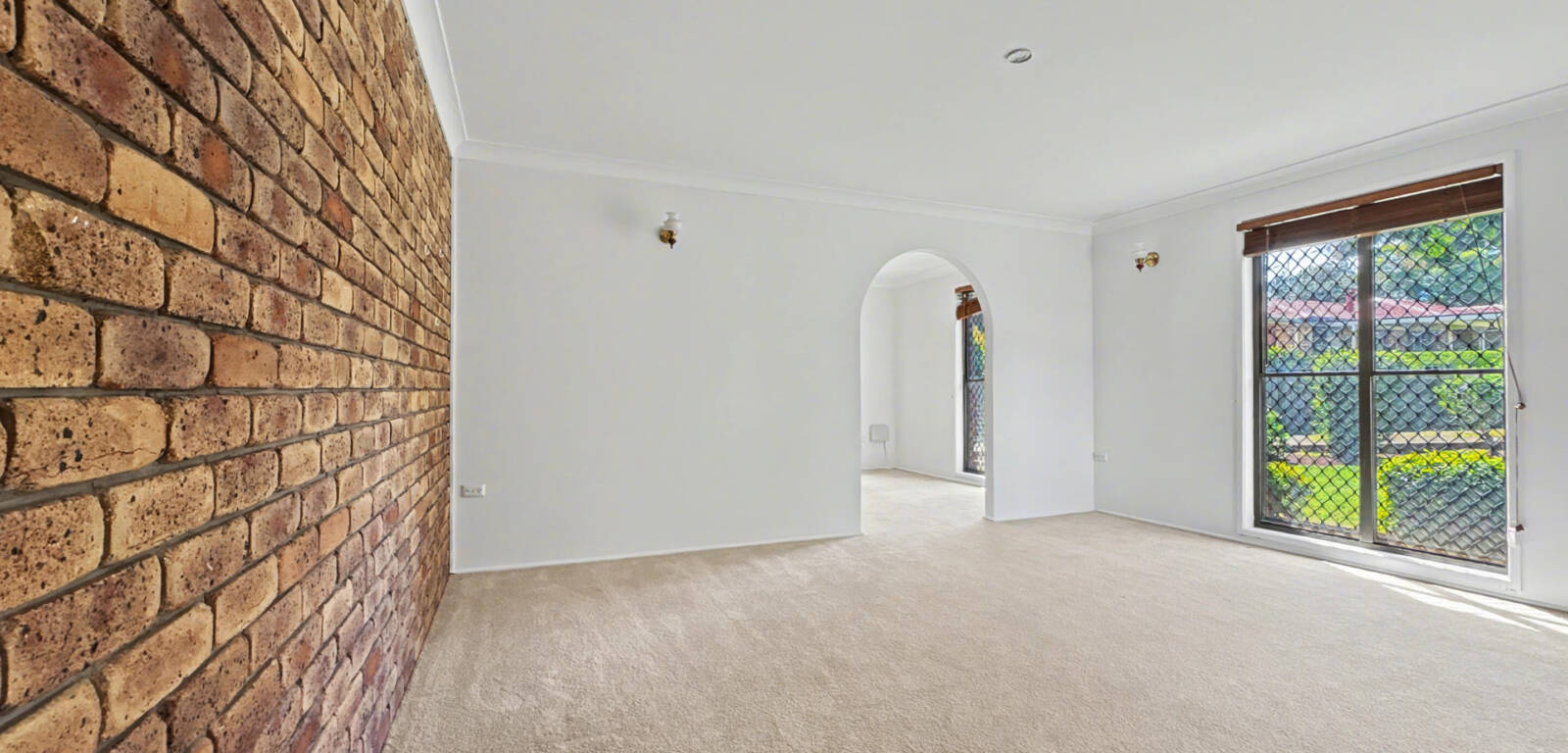 3 Azalea Ct, CENTENARY HEIGHTS, QLD 4350 AU