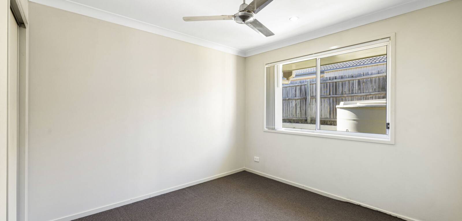 29 Taragon Street, GLENVALE, QLD 4350 AU