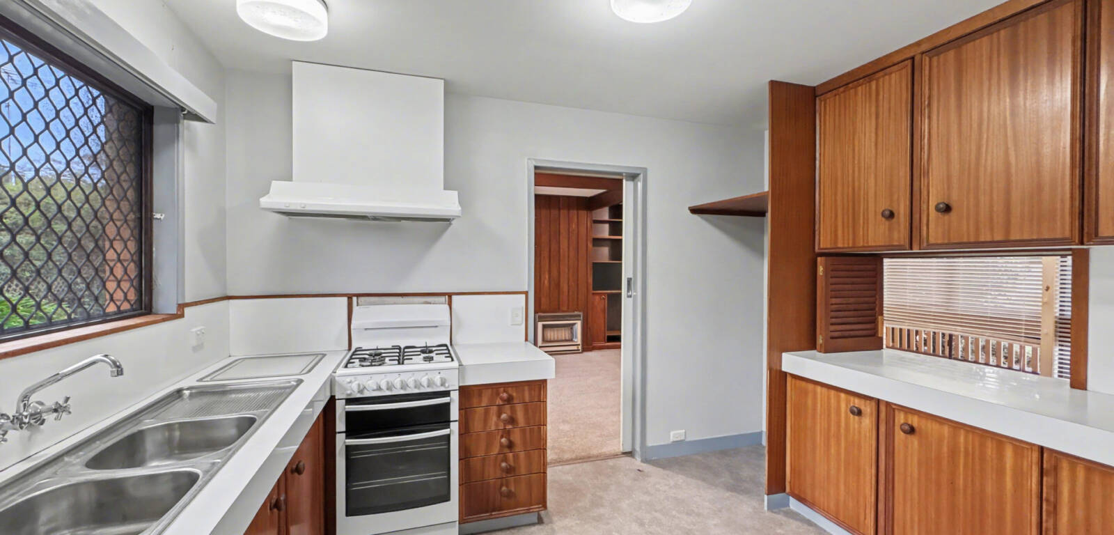 70 High St, RANGEVILLE, QLD 4350 AU