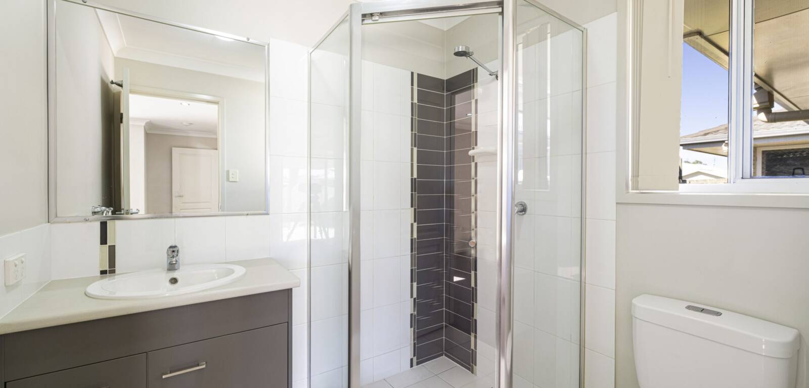 29 Taragon Street, GLENVALE, QLD 4350 AU