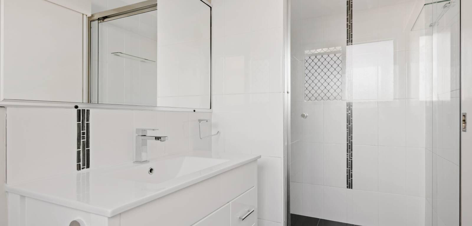 2/8 Rebecca Ct, KEARNEYS SPRING, QLD 4350 AU