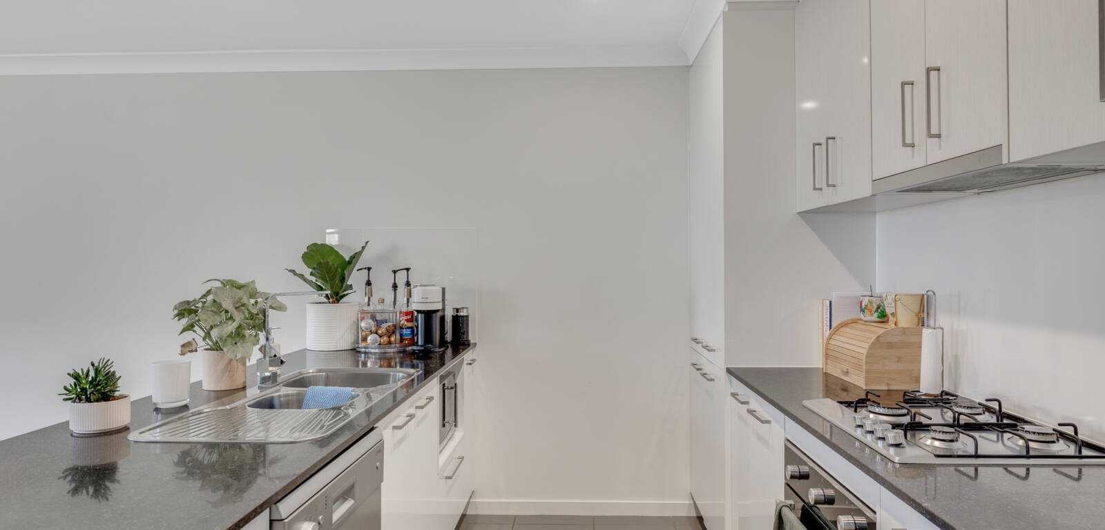 1/20 Negrita St, HARRISTOWN, QLD 4350 AU