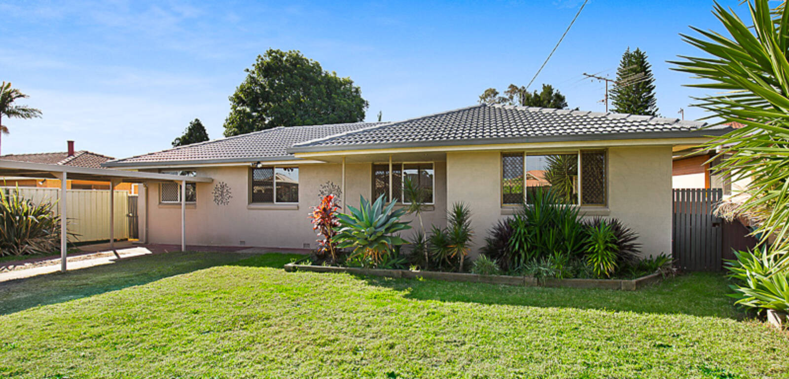 465 Stenner St, HARRISTOWN, QLD 4350 AU