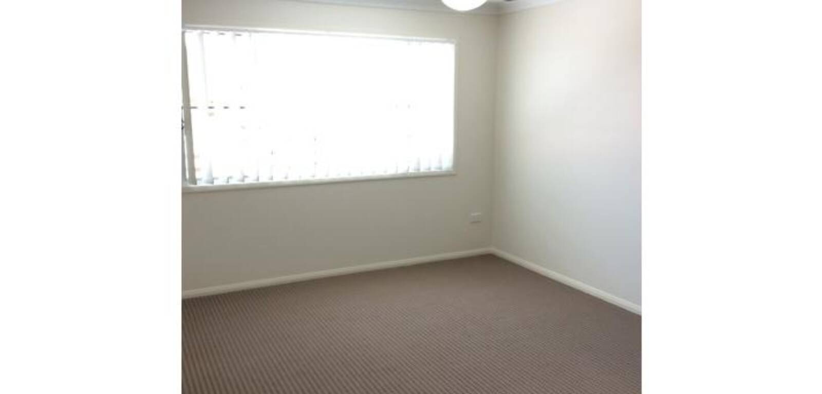 3/240 Bridge St, NEWTOWN, QLD 4350 AU