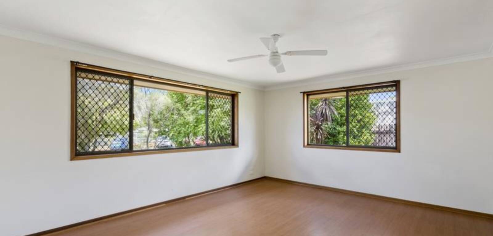 54 Wuth St, DARLING HEIGHTS, QLD 4350 AU