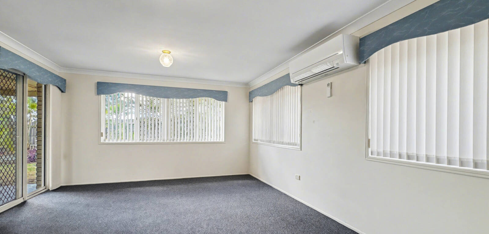 12 Dawson Dr, GATTON, QLD 4343 AU