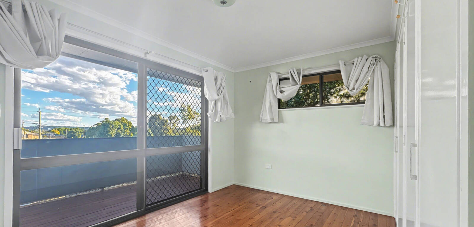 11/53 Pascoe Ln, HARLAXTON, QLD 4350 AU