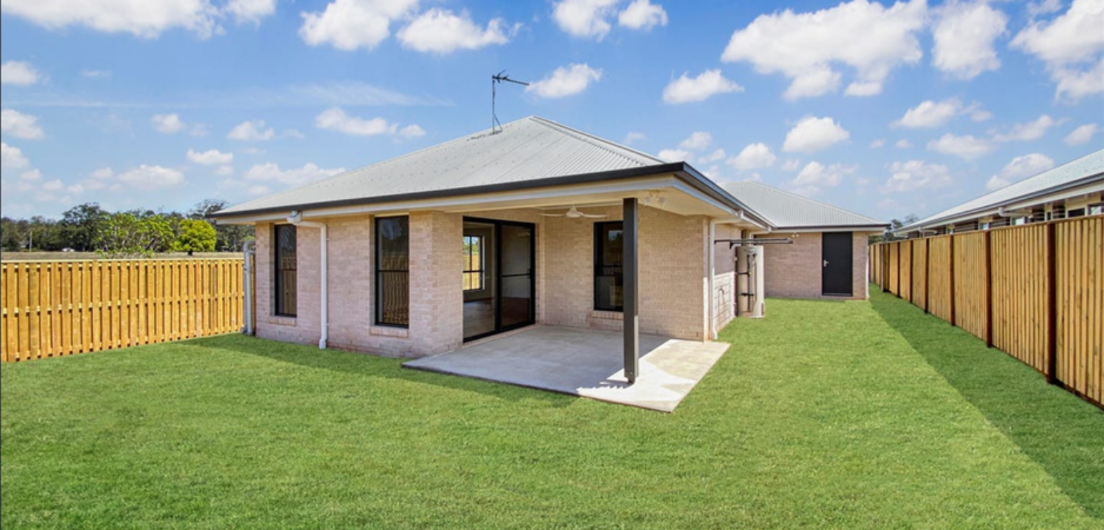 9 Mcdonaugh Dr, HIGHFIELDS, QLD 4352 AU