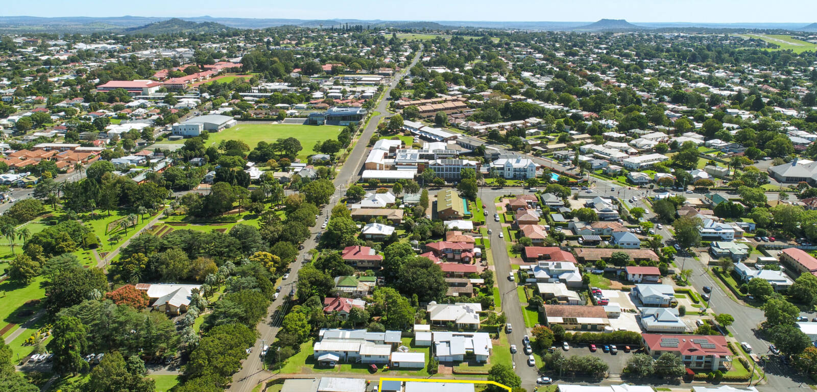 2A Park Ln, TOOWOOMBA CITY, QLD 4350 AU