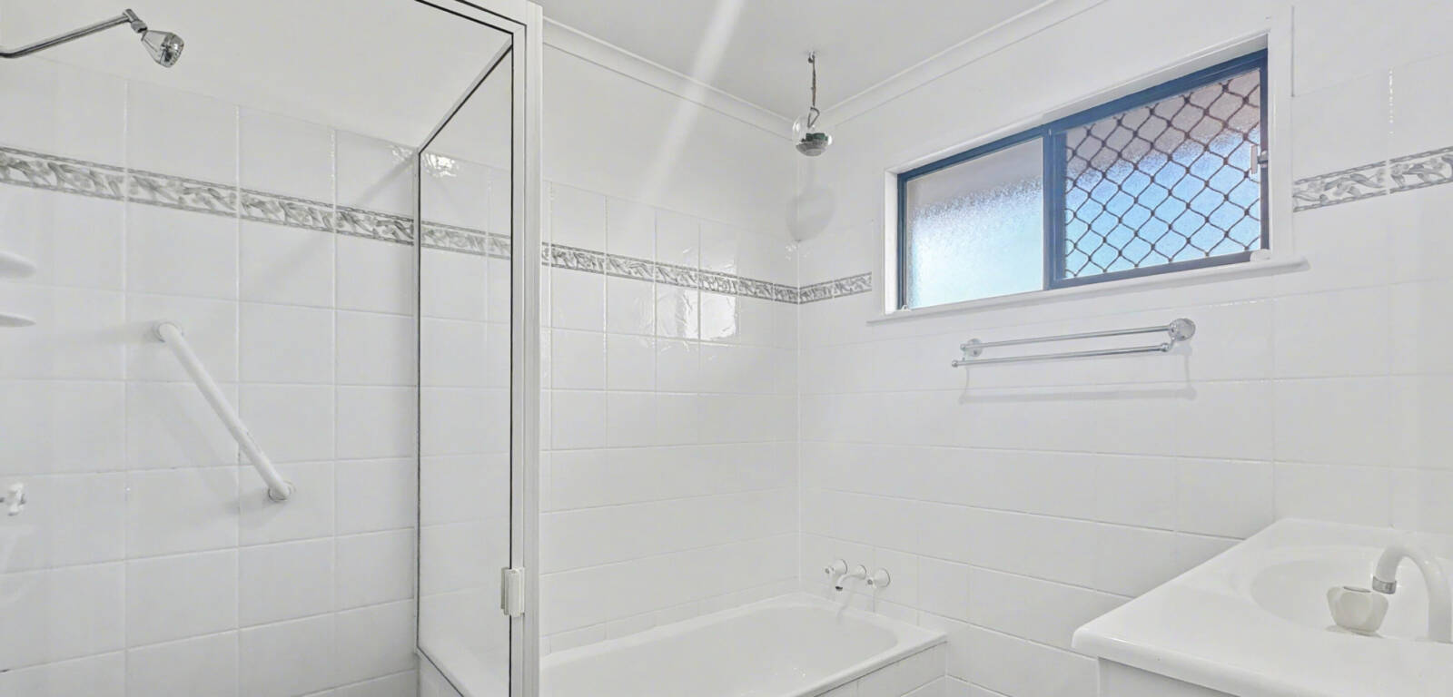 11/53 Pascoe Ln, HARLAXTON, QLD 4350 AU