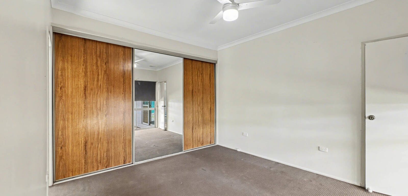 6 Merritt St, HARRISTOWN, QLD 4350 AU