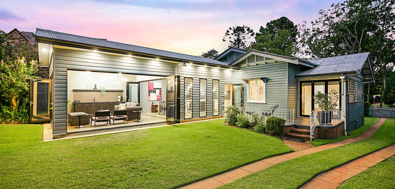 34 Lindsay St, EAST TOOWOOMBA, QLD 4350 AU