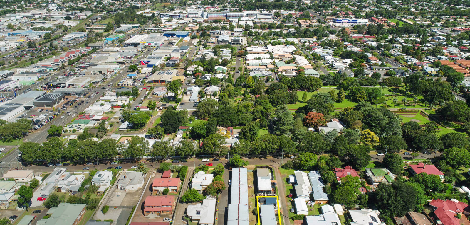 2A Park Ln, TOOWOOMBA CITY, QLD 4350 AU