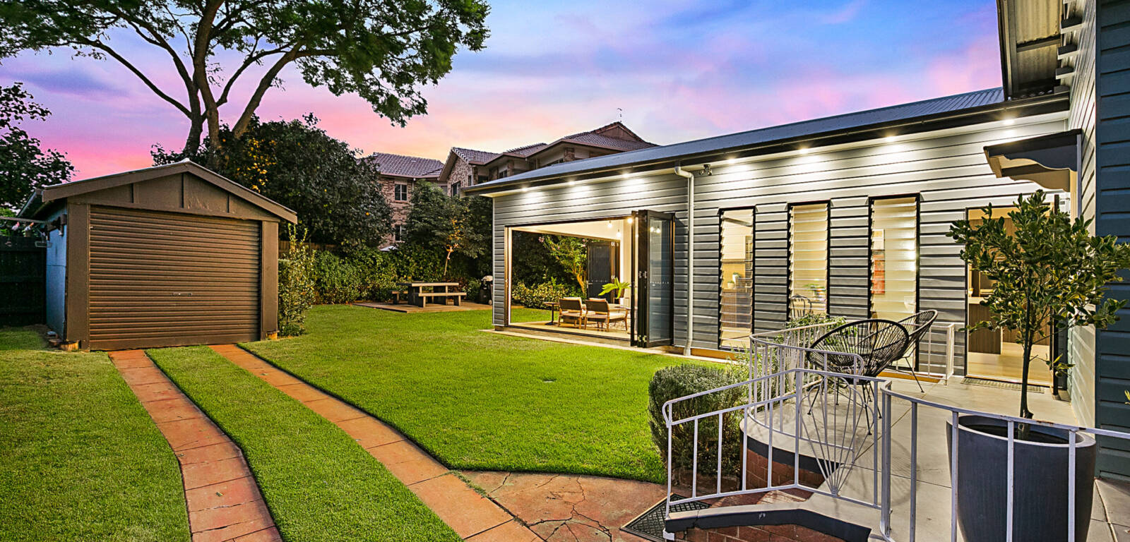 34 Lindsay St, EAST TOOWOOMBA, QLD 4350 AU