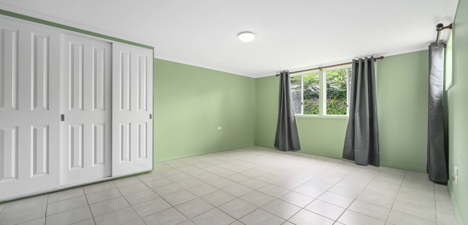 92 Hume St, EAST TOOWOOMBA, QLD 4350 AU