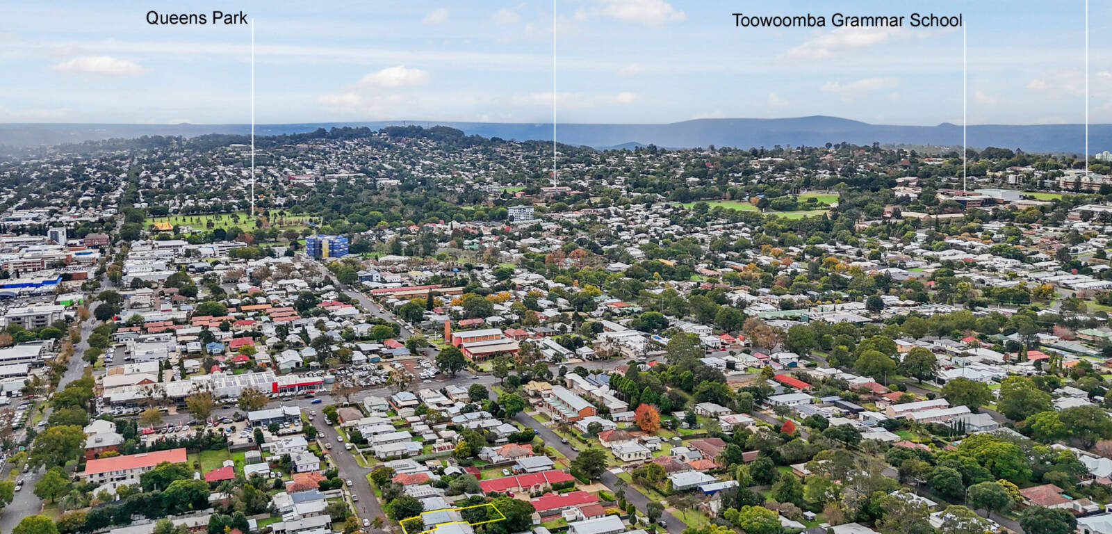 28 Clark St, SOUTH TOOWOOMBA, QLD 4350 AU