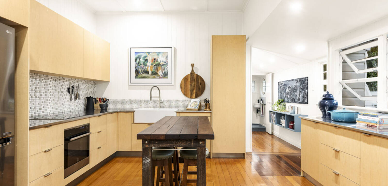 31 Campbell St, EAST TOOWOOMBA, QLD 4350 AU