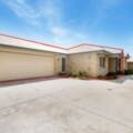 2/3 Jewell St, CENTENARY HEIGHTS, QLD 4350 AU
