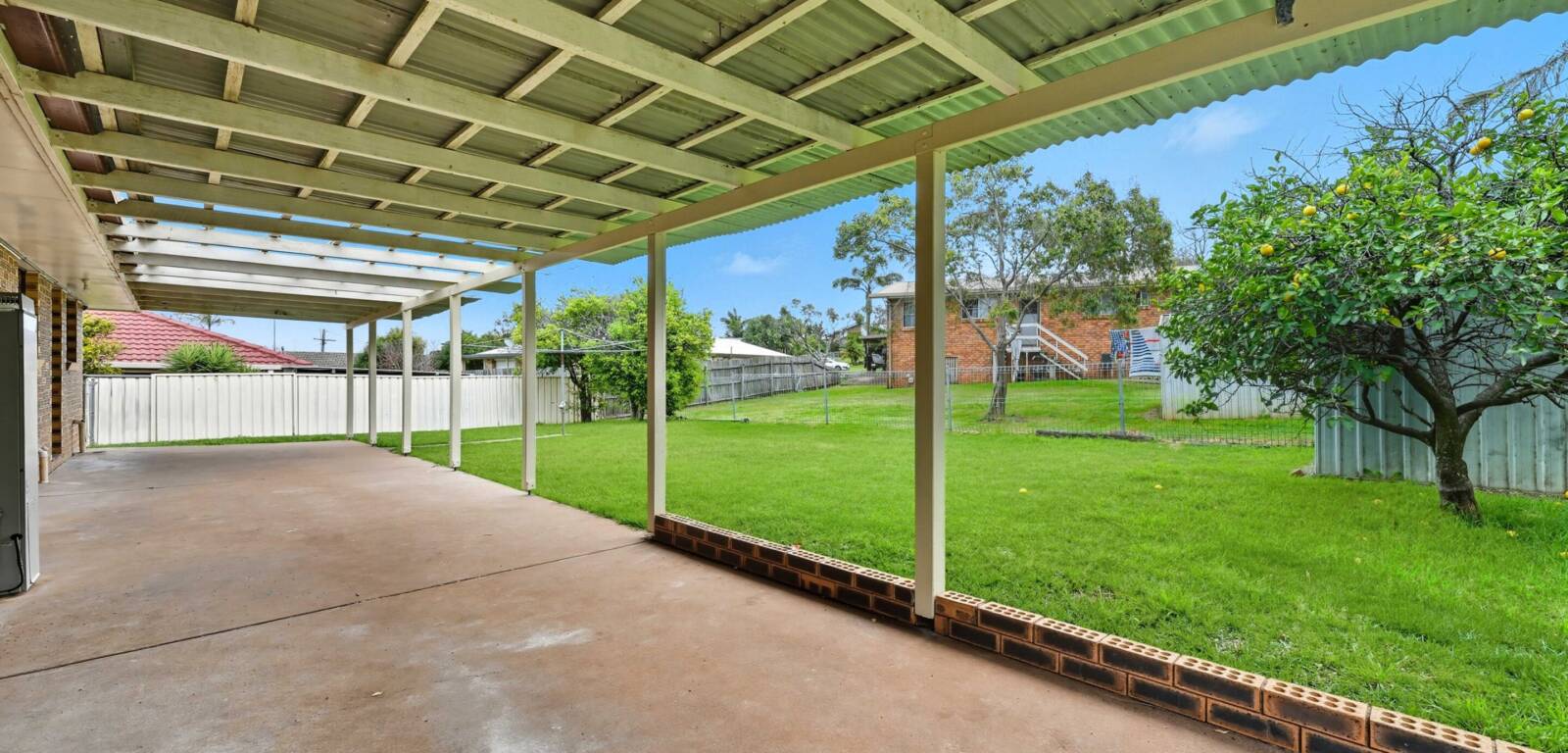 13 Wright St, WILSONTON, QLD 4350 AU