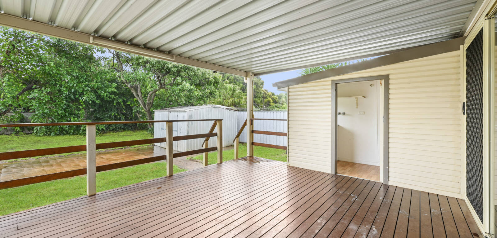 86 Taylor St, NEWTOWN, QLD 4350 AU