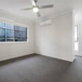 2/34 Carlin St, GLENVALE, QLD 4350 AU