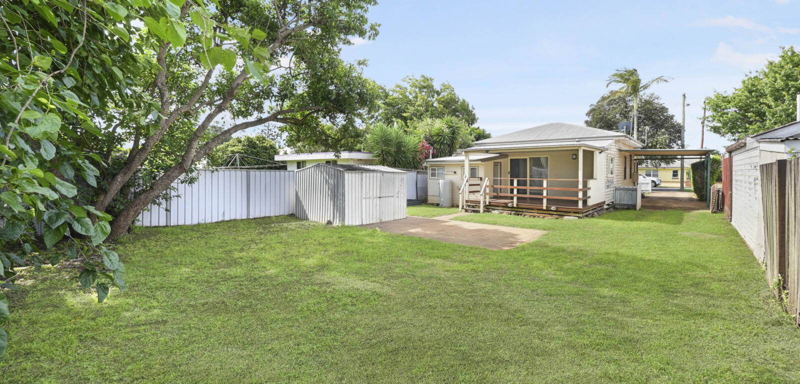 86 Taylor St, NEWTOWN, QLD 4350 AU