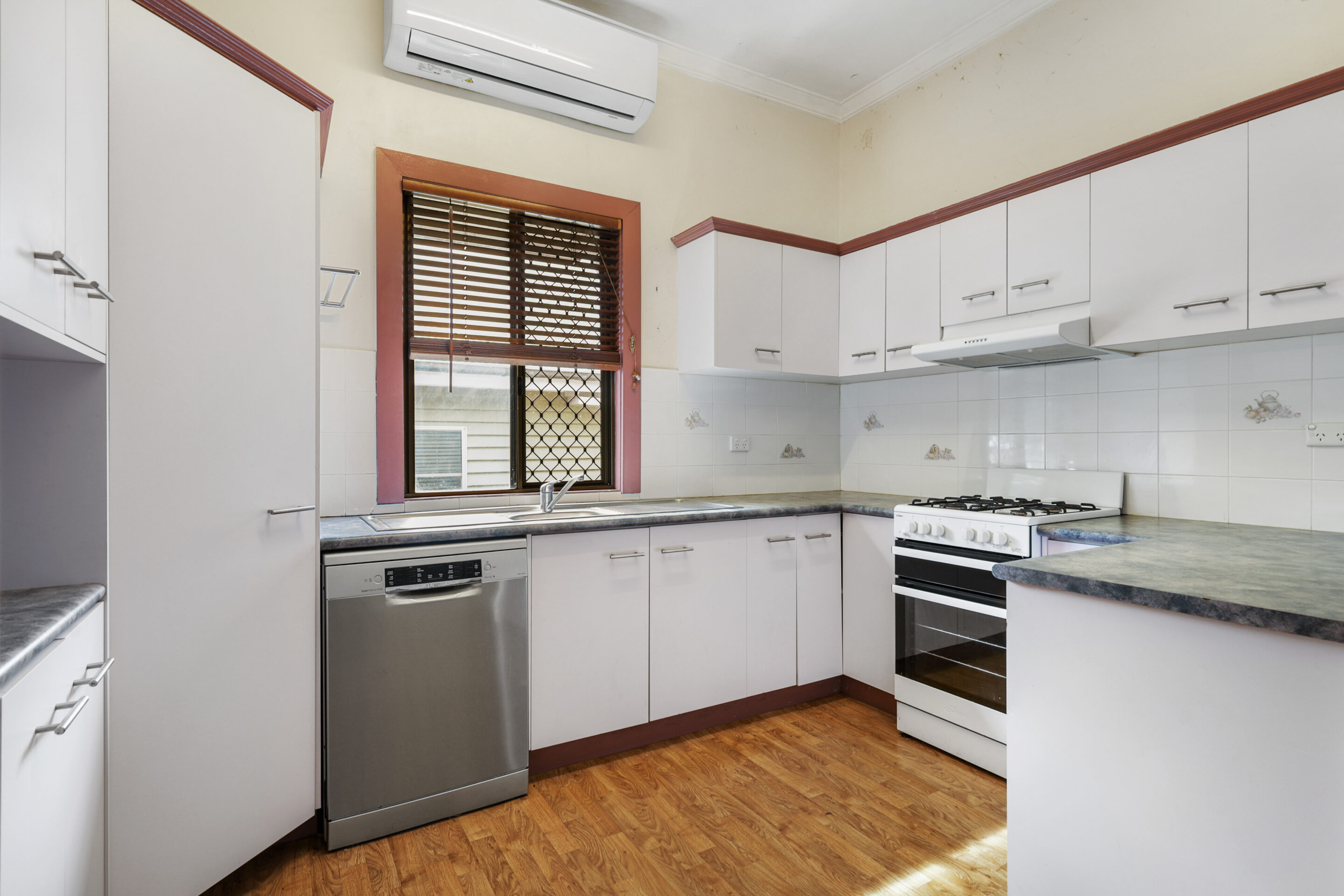 28 Clark St, SOUTH TOOWOOMBA, QLD 4350, South Toowoomba - Thumbnail 6
