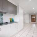 2/3 Jewell St, CENTENARY HEIGHTS, QLD 4350 AU