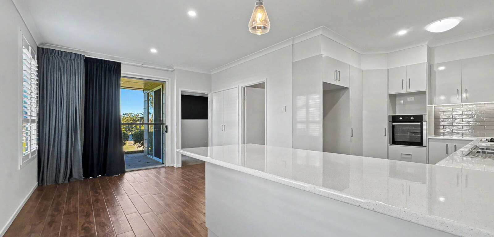 13 Bradys Rd, HIGHFIELDS, QLD 4352 AU