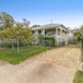 118 Stuart St, MOUNT LOFTY, QLD 4350 AU