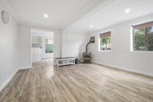 5 Talinga St, MOUNT LOFTY, QLD 4350 AU