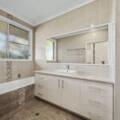 13 Bradys Rd, HIGHFIELDS, QLD 4352 AU