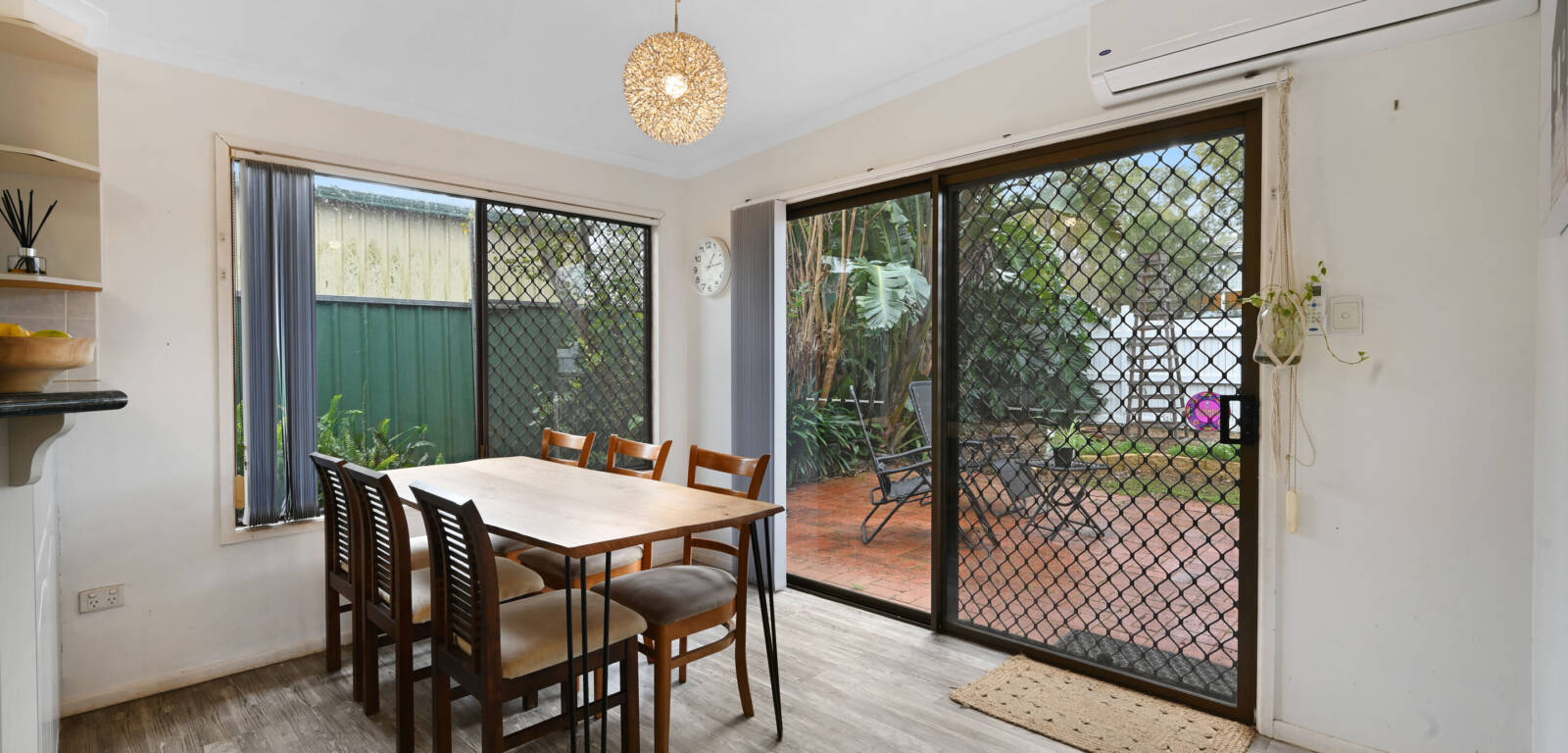 5 Talinga St, MOUNT LOFTY, QLD 4350 AU