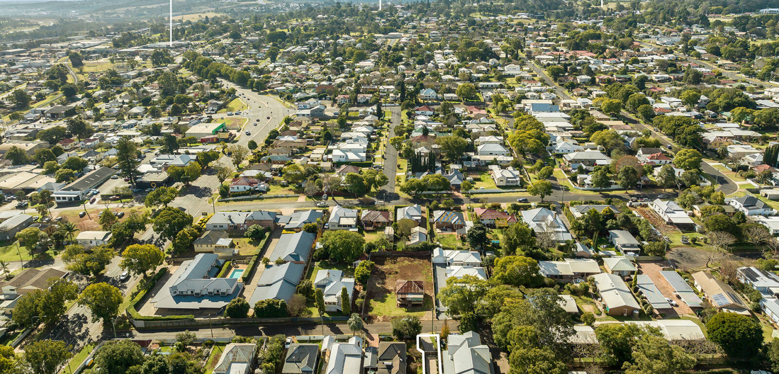 4b Walton St, NORTH TOOWOOMBA, QLD 4350 AU
