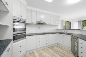 5 Talinga St, MOUNT LOFTY, QLD 4350 AU