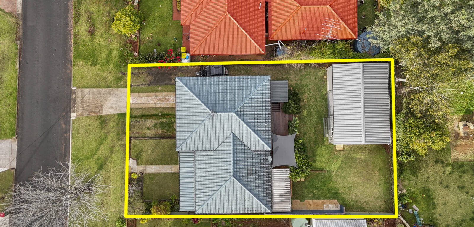 8 Flinders Street, CENTENARY HEIGHTS, QLD 4350 AU