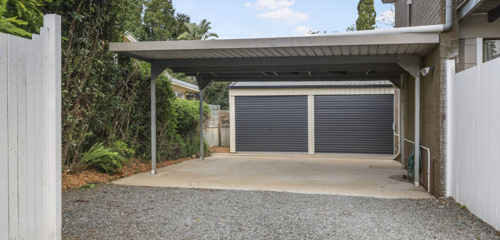 5 Talinga St, MOUNT LOFTY, QLD 4350 AU