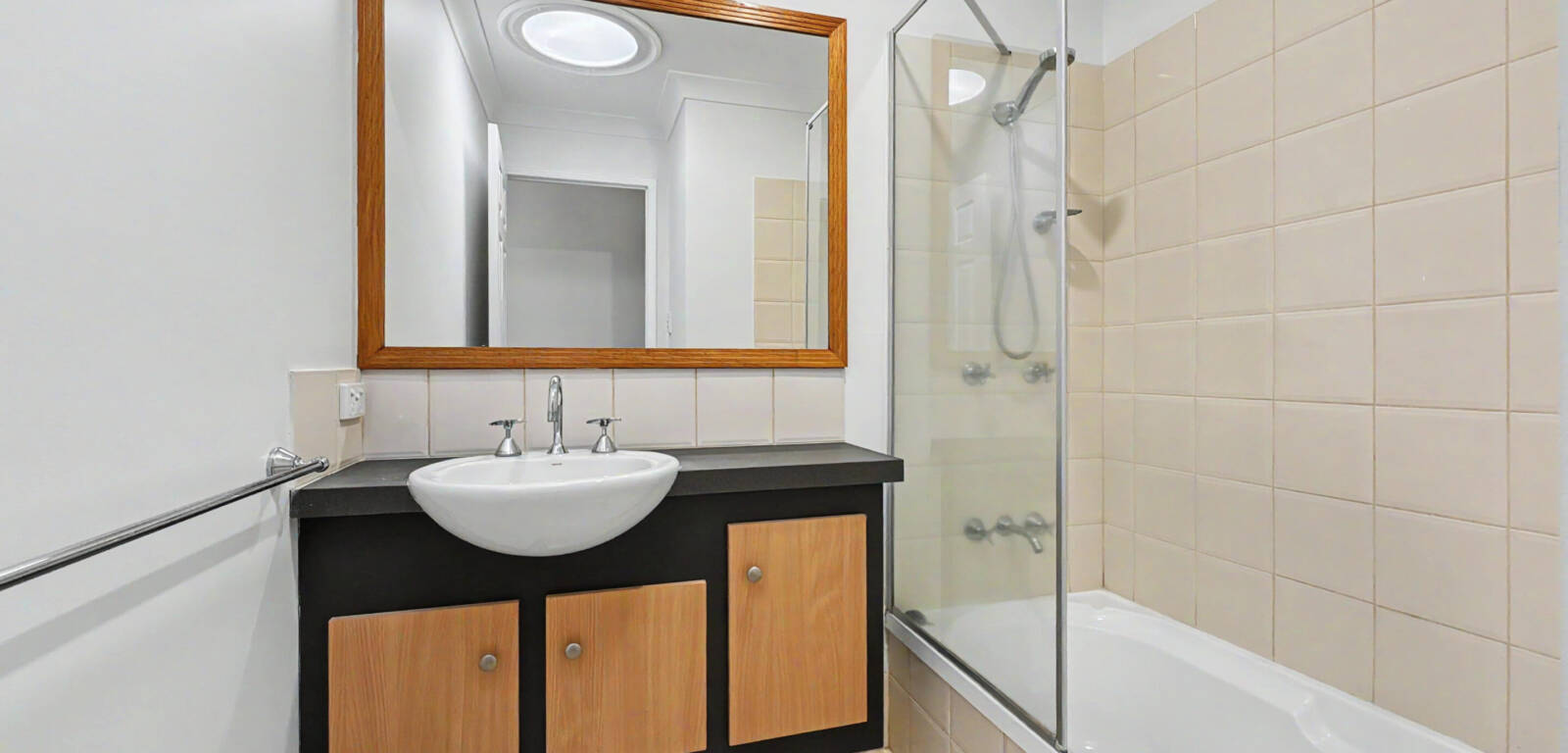 13/1A Stirling St, EAST TOOWOOMBA, QLD 4350 AU
