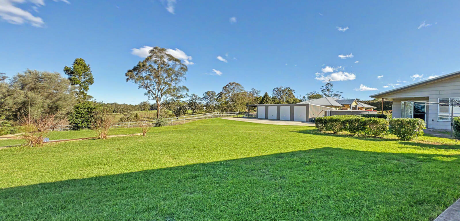 13 Bradys Rd, HIGHFIELDS, QLD 4352 AU