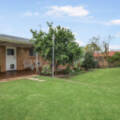8 Flinders Street, CENTENARY HEIGHTS, QLD 4350 AU