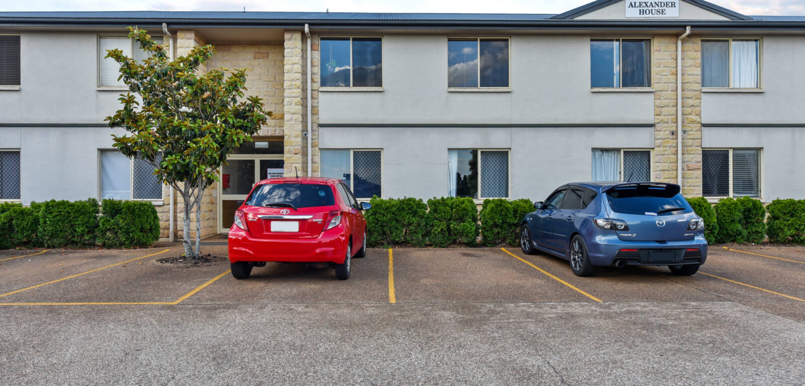 10/9 Uniplaza Ct, KEARNEYS SPRING, QLD 4350 AU