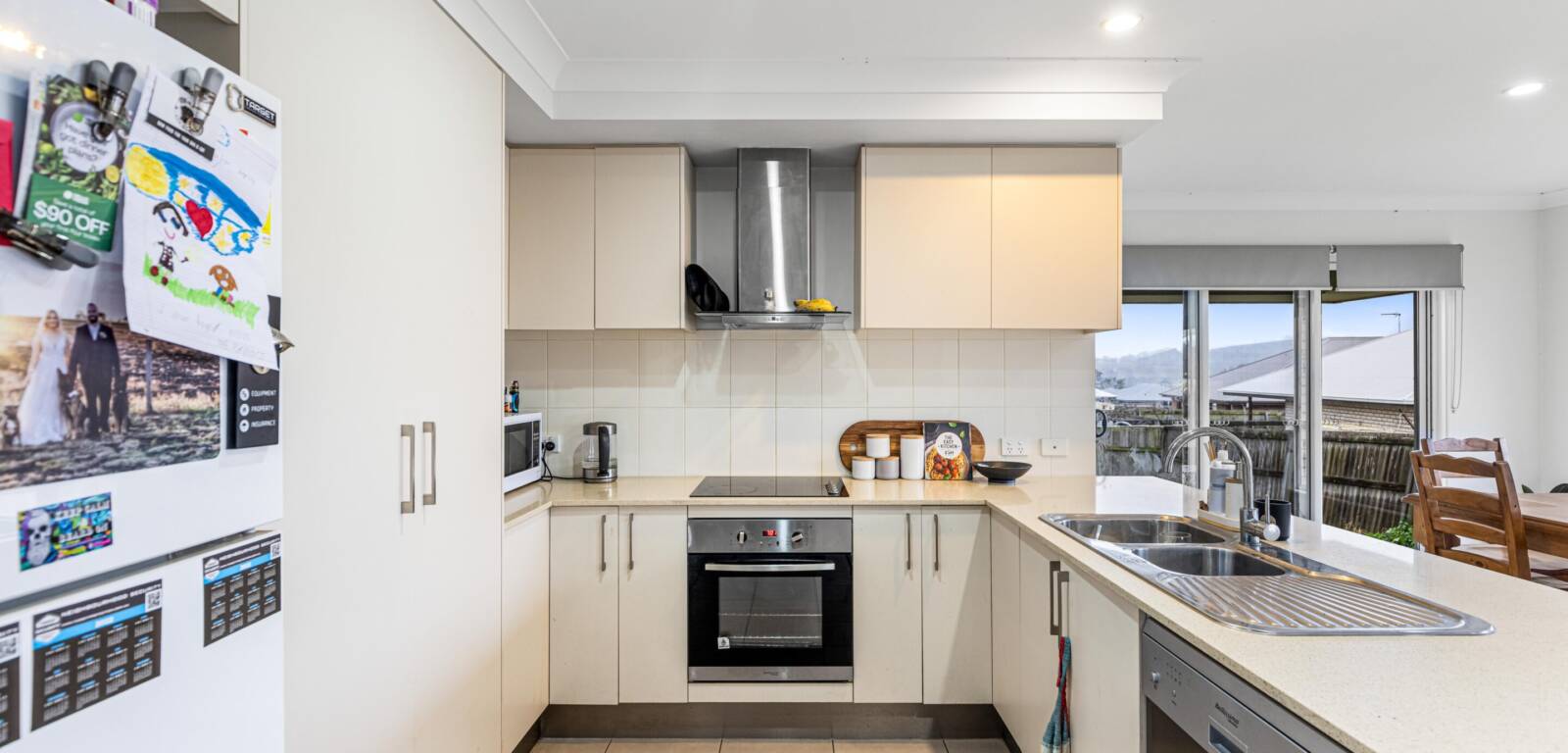 12 Breanna St, COTSWOLD HILLS, QLD 4350 AU
