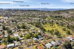 39 Wentworth Street, CENTENARY HEIGHTS, QLD 4350 AU
