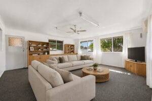 39 Wentworth Street, CENTENARY HEIGHTS, QLD 4350 AU